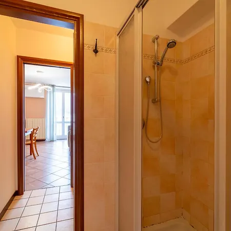 Salita Monastero 1 - Ca Adele Apartmán *